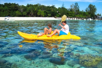 Freeport Kayaking Tour on Dover Sound