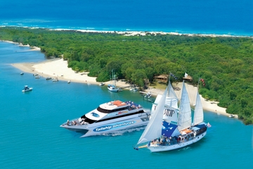 Gold Coast Tall Ship Cruise to South Stradbroke Island