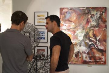 Guided Art Tour and Wine Tasting in Downtown Puerto Vallarta