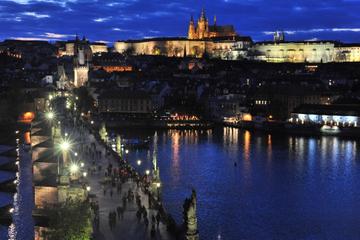 Guided Photography Walking Tour: Sunset in Prague