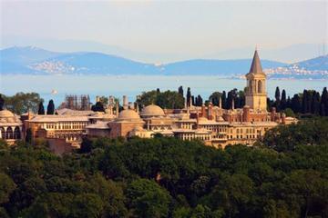 Half Day Tour of Topkapi Palace With Entrance Included