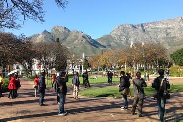 Historical Walking Tour in Cape Town