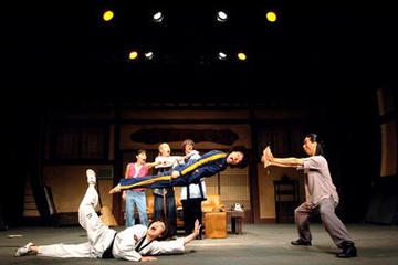 Jump' Acrobatic Show and Dinner in Seoul