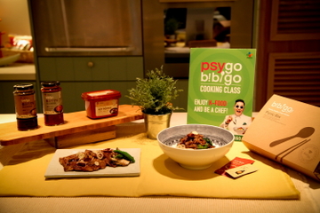 K-Pop Experience: Bibimbap and Kimchi Cooking Class at a Bibigo Restaurant