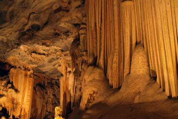 Koneprusy Caves and Mining Museum Including Lunch: Private Day Tour from Prague