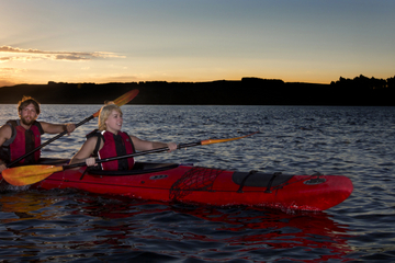 Lake Rotoiti Evening Kayak Tour including Hot Springs, Glowworm Caves and BBQ Dinner