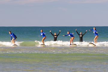 Learn to Surf at Noosa