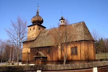 Lipowiec Castle and Vistula Ethnographic Park Day Trip from Krakow