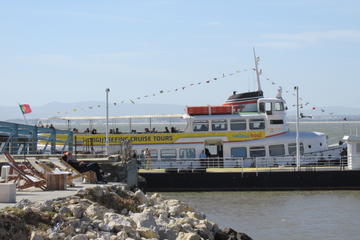 Lisbon Yellow Boat Hop-On Hop-Off Tour