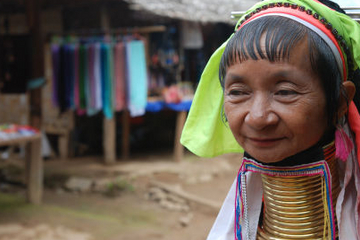 Long-Neck Karen Hill Tribe Tour Including Elephant Ride from Chiang Mai