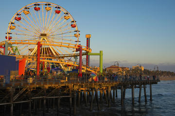 Los Angeles City Tour Including Farmers Market, Beverly Hills and Santa Monica Bike Ride