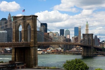 Manhattan to Brooklyn NYC Walking Tour: Brooklyn Bridge and Dumbo