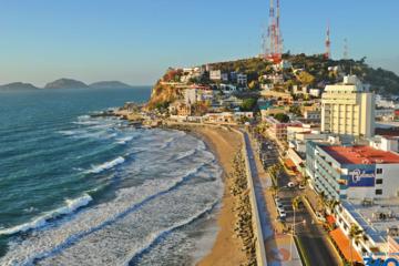 Mazatlan City Sightseeing Tour with Beach Time and Lunch