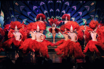 Moulin Rouge Late Night Show with Champagne