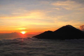 Mount Batur Sunrise Hiking and Coffee Plantation Tour