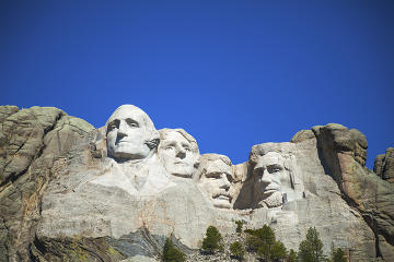 Mount Rushmore Flight and Ground Tour