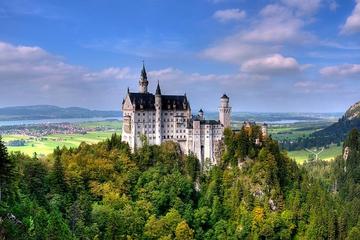 Munich Super Saver: 2-Day Trip from Munich Including Neuschwanstein Castle and Herrenchiemsee Palace