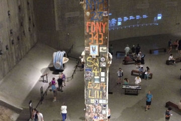 New York Harbor Hop-on Hop-off Cruise including 9/11 Museum Ticket