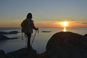 Night Time Hiking Tour from Tromso