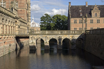 North Zealand Day Trip Including Frederiksborg Castle Tour from Copenhagen