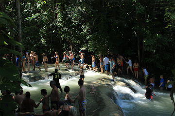 Ocho Rios Highlights and Dunn's River Falls Tour