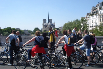 Paris 3-hour Sightseeing Bike Tour