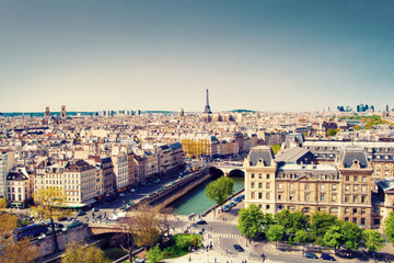 Paris Day Trip from Disneyland Paris Including Hop-On Hop-Off City Tour