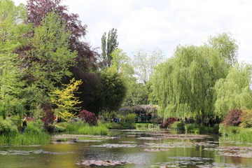 Paris Impressionism Art: Skip the Line Musée d'Orsay and Giverny Tour