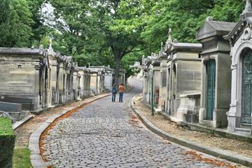 Paris' Pere LaChaise Gravestone Walking Tour