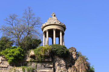 Paris Walking Tour: Parc des Buttes-Chaumont