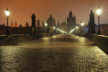 Prague Small-Group Photo Tour at Dawn With Local Professional Photographer