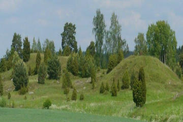 Pre-Historic Viking Excursion to Vada Burial Mounds