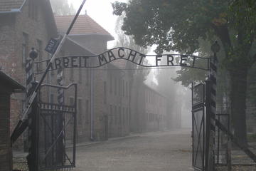 Private Day Tour from Prague to Auschwitz-Birkenau Museum