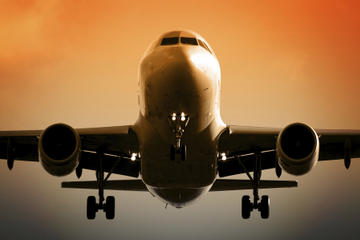 Private Departure Transfer: Manila Hotel to Ninoy Aquino International Airport