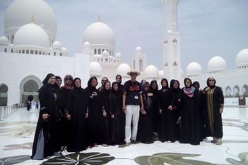 Private Full-Day Abu Dhabi City Tour from Dubai Including lunch
