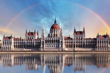 Private Luxury Transfer from Prague to Budapest with WiFi and Refreshments