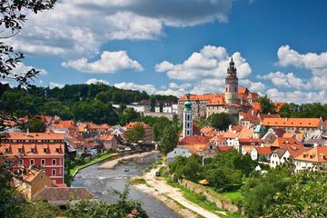 Private Luxury Transfer from Prague to Cesky Krumlov with Wi-Fi and Refreshment