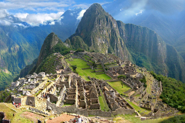 Private Tour: 4-Day Inca Trail Trek to Machu Picchu