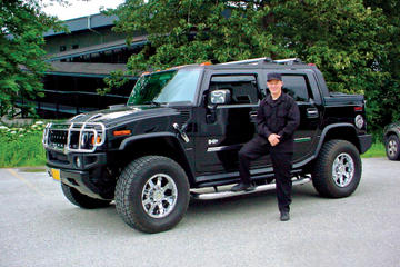 Private Tour: Customizable Hummer Tour of Juneau