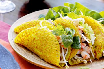 Private Tour: Experiencing Hue's Street Food by Cyclo