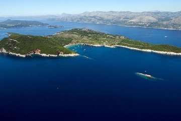 Private Tour: Hidden Beauties of Elaphite Islands Boat Charter