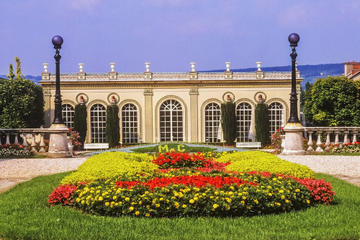 Private Tour: Moet and Chandon, Hautvillers and the House of Mumm Champagne Day Trip from Paris