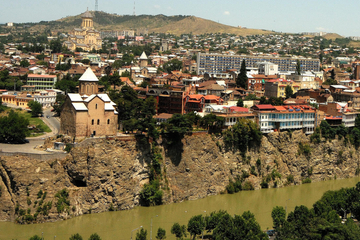 Private Transfer: Airport to Tbilisi Arrival Hotel Transfer