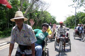 Rickshaw and Hike the Colors of Bangkok
