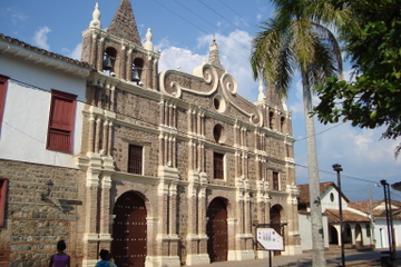Santa Fe de Antioquia - Hidden Colonial Treasure