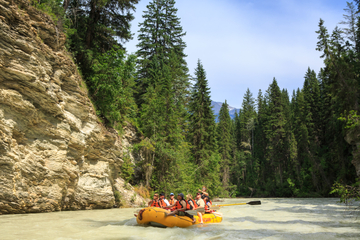 Scenic Rafting Trip on the Blaeberry River