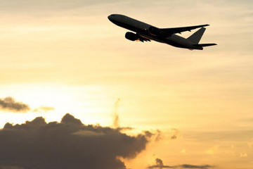 Shared Arrival Transfer: Bariloche Airport to Hotel