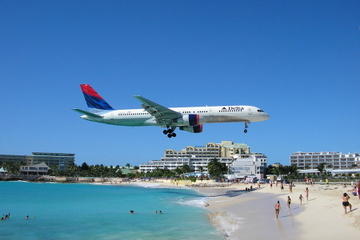 Shared Arrival Transfer: St Maarten Airport to Hotel