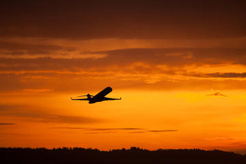 Shared Departure Transfer: Hotel to Medellín Airport