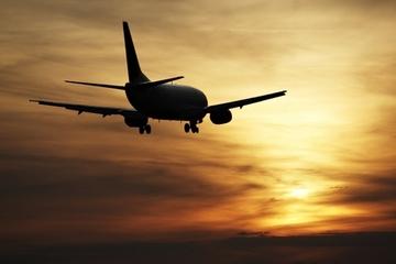 Shared Departure Transfer: Prague Hotel to Prague Airport